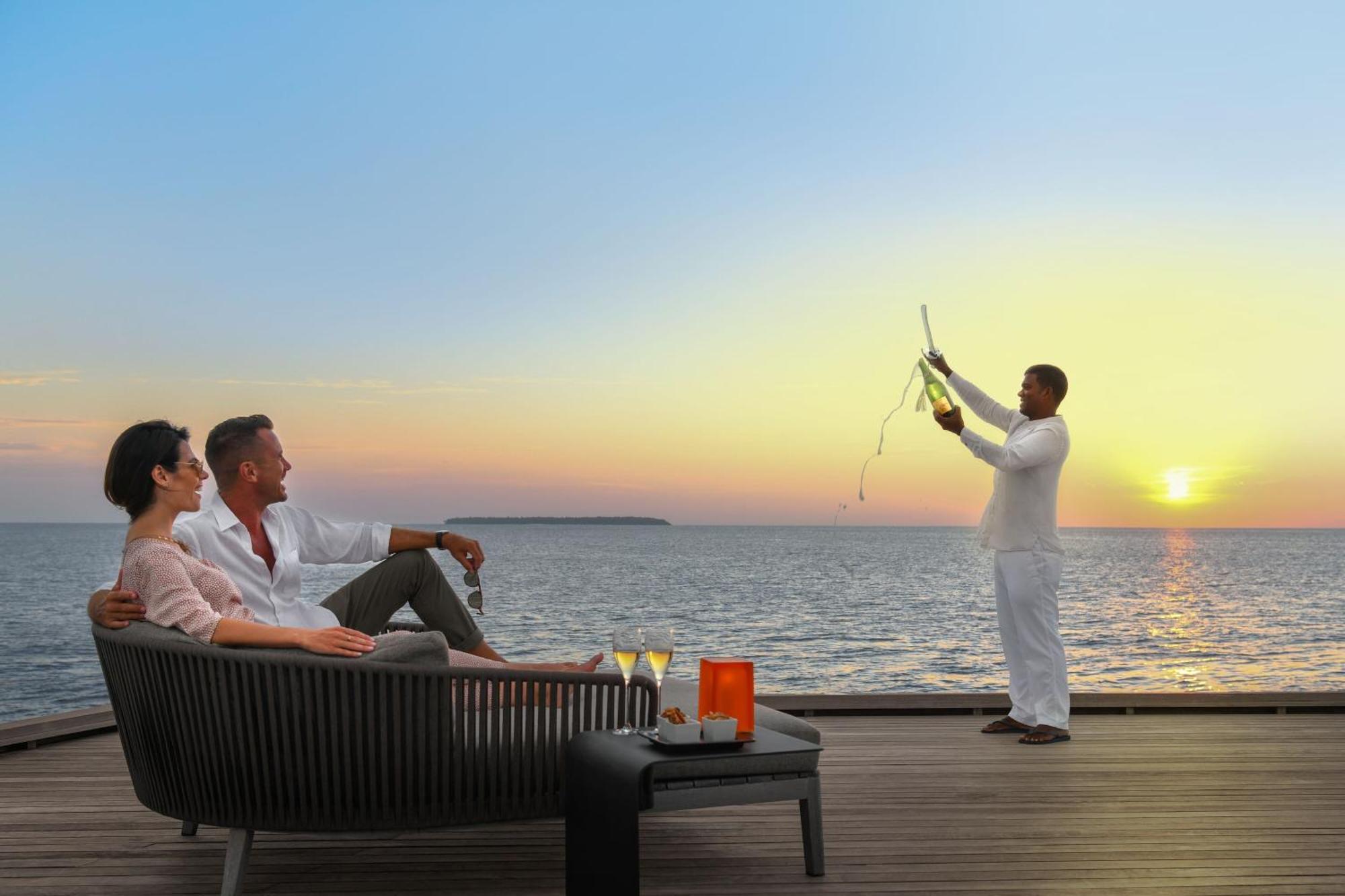 The St. Regis Maldives Vommuli Resort Hulhudheli Екстер'єр фото