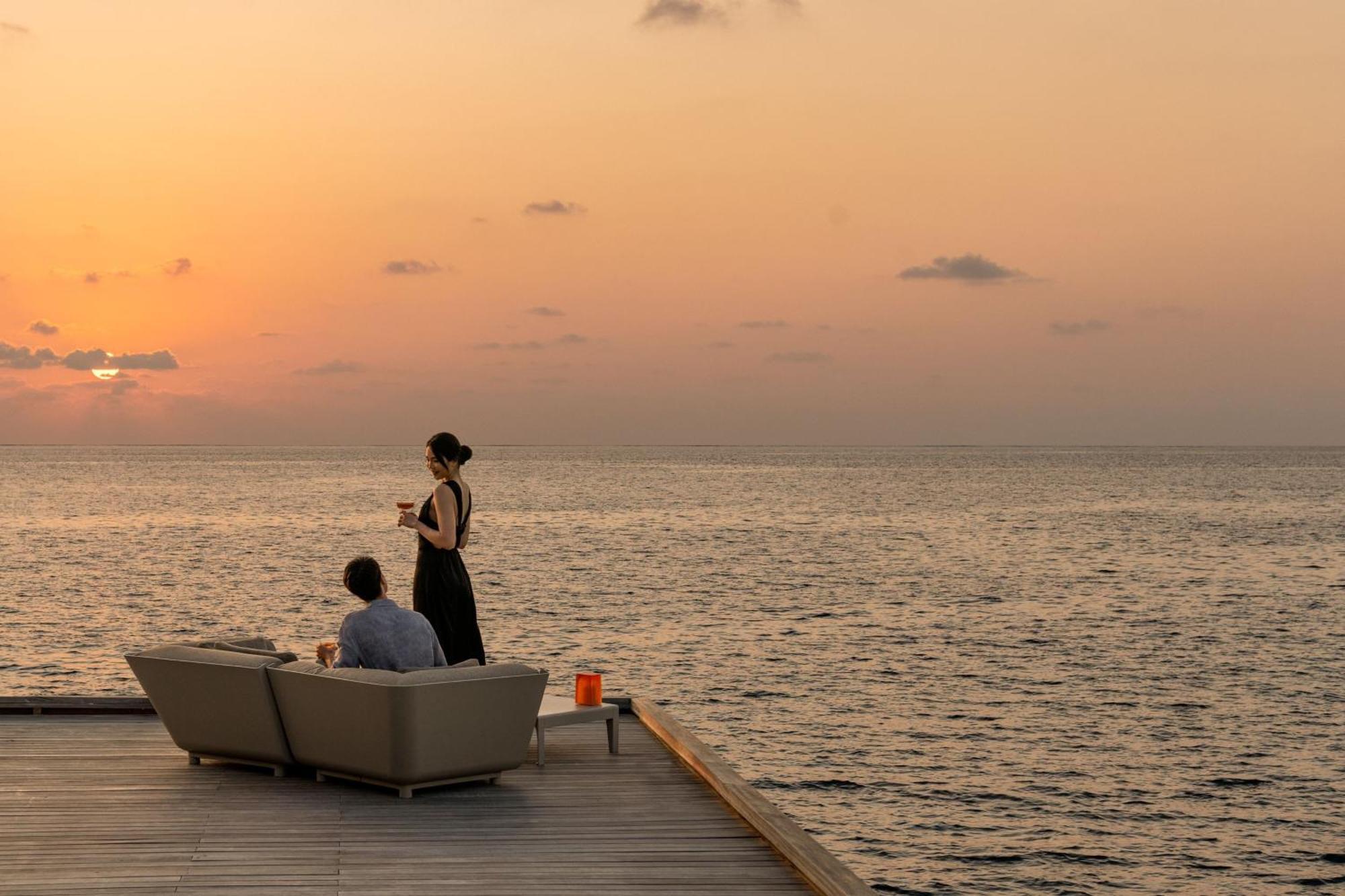 The St. Regis Maldives Vommuli Resort Hulhudheli Екстер'єр фото