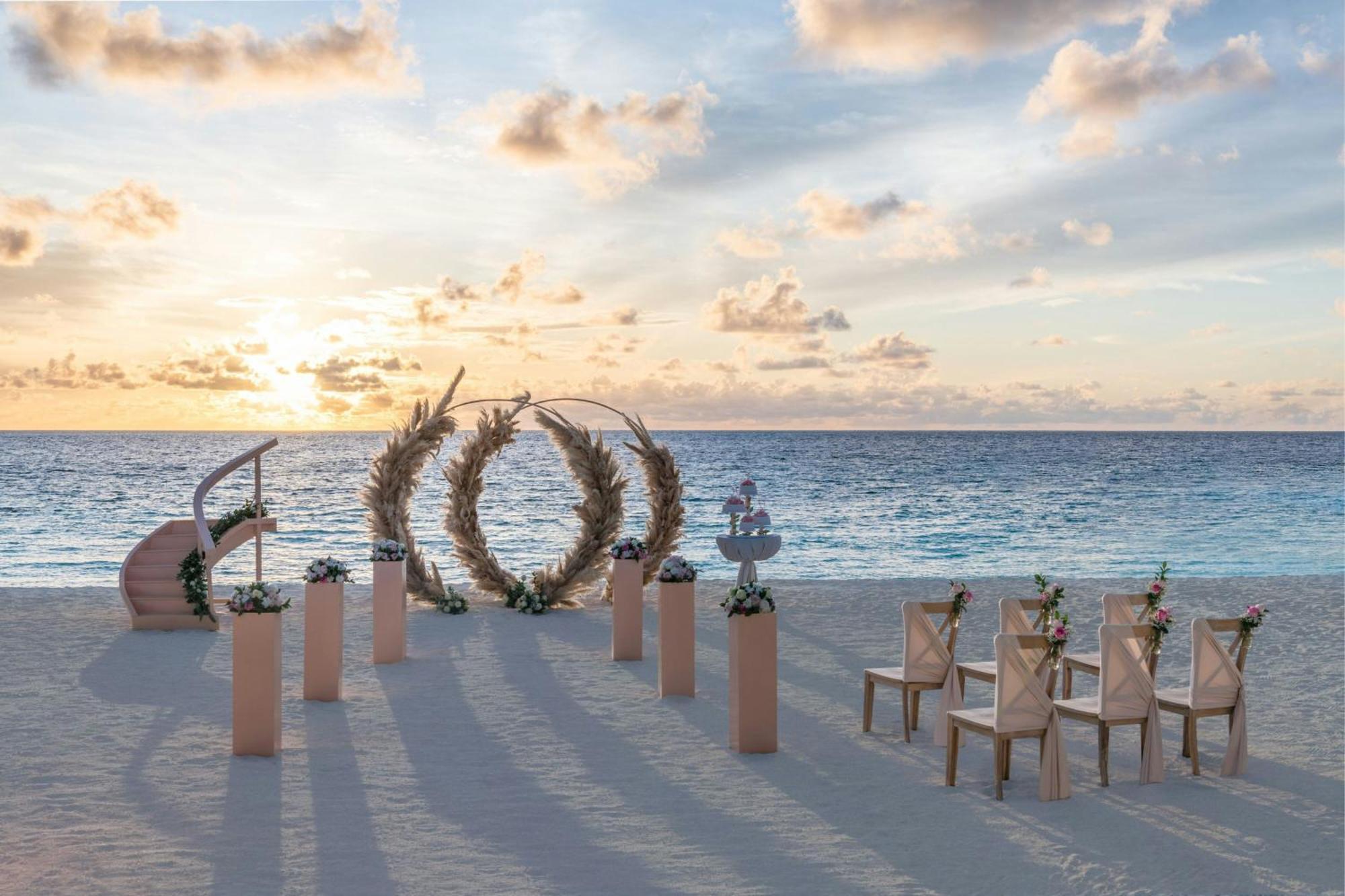 The St. Regis Maldives Vommuli Resort Hulhudheli Екстер'єр фото